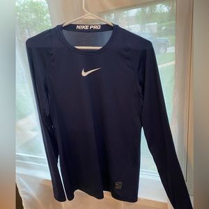 Nike Pro. Mens. Long sleeve